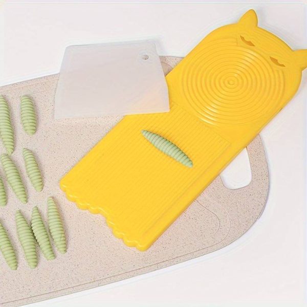 Plastic Pastry Board  For Noodles
